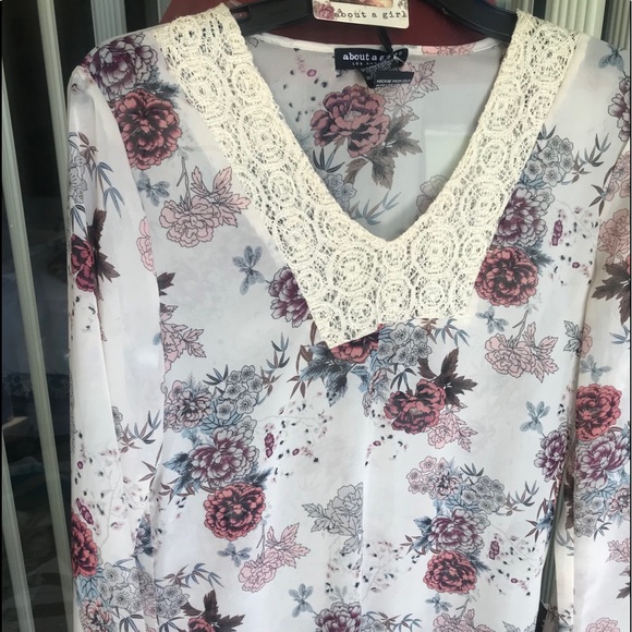 Floral long sleeve blouse - Picture 1 of 3